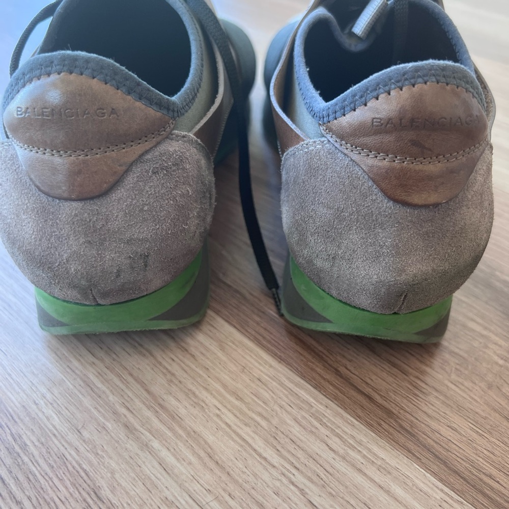 Authentic Balenciaga Race Runner sneakers size 8 - Picture 3 of 8